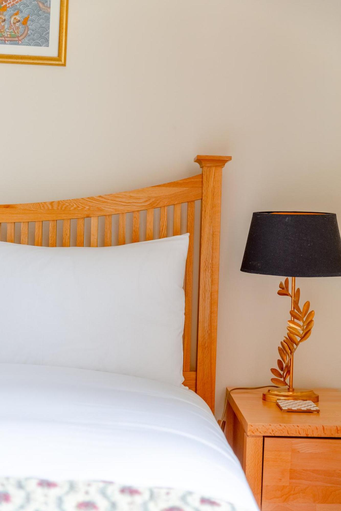 Spacious And 3 Bedroom House In Paddington Appartamento *